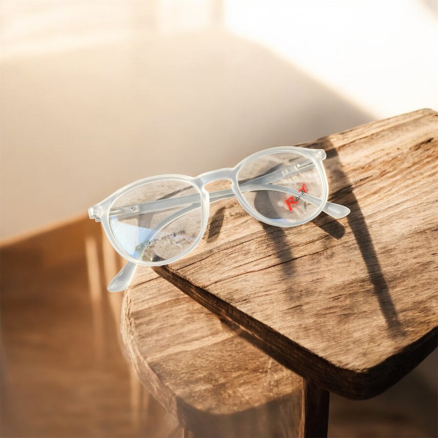 Rover – Glasses – 4T46